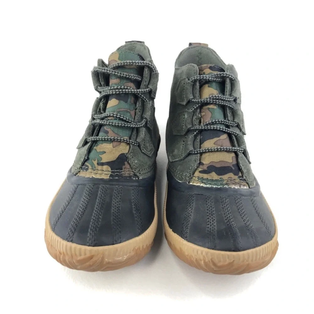 sorel out