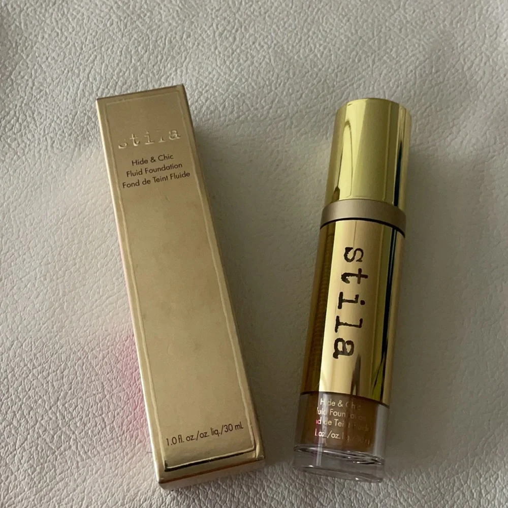 Stila Hide & Seek Foundation In medium NWT