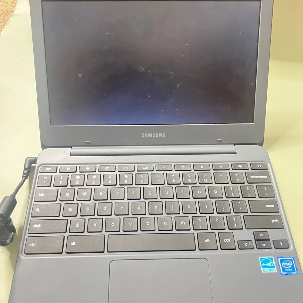 Samsung chromebook featuring