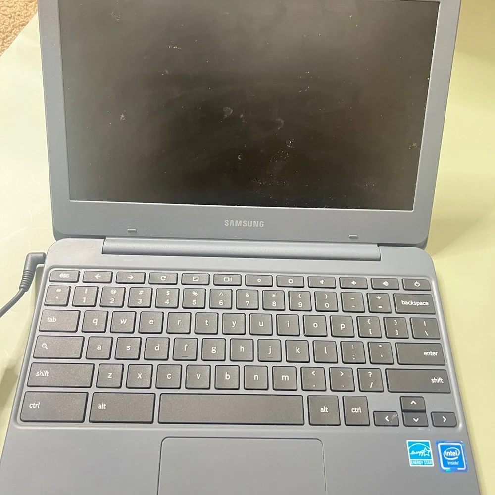 Samsung chromebook featuring