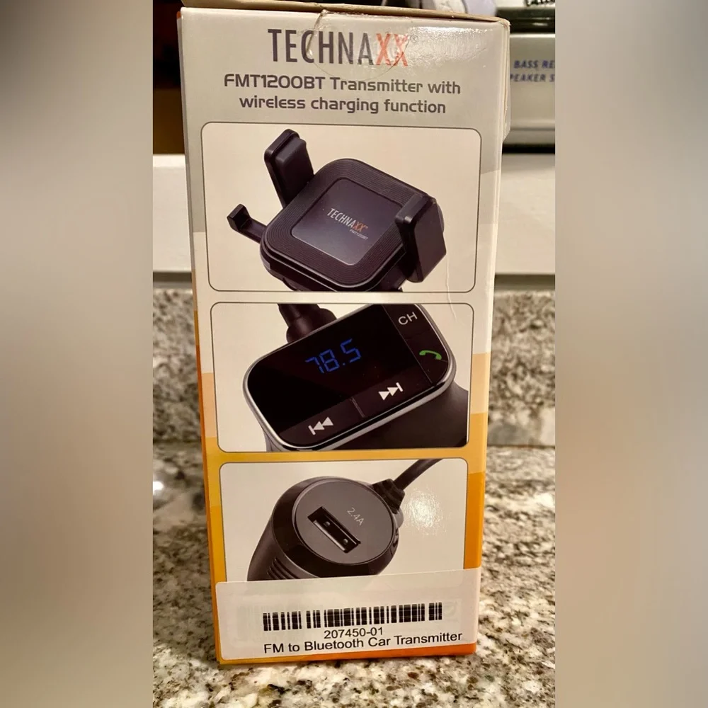 Technaxx FMT1200BT Wireless Charging FM Transmitter