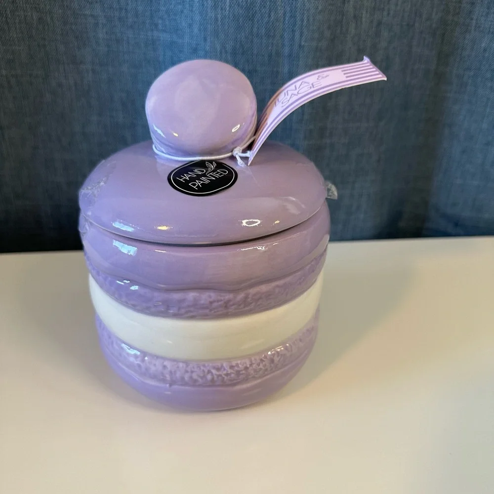 Luna & Sage Pastel Purple Macaroon Ceramic Cookie / Sugar Jar Kitchen Canister