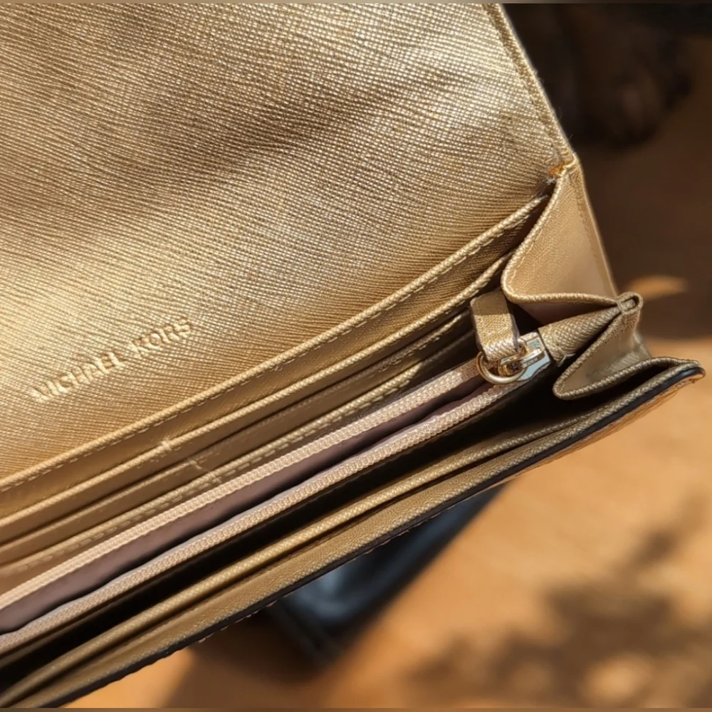 Michael Kors chic metallic