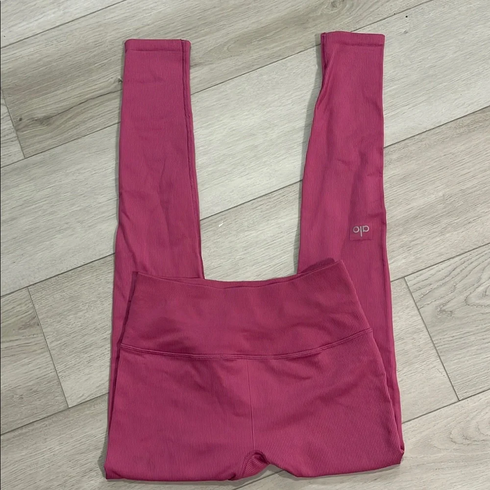 Alo Yoga mindfull movement leggings
