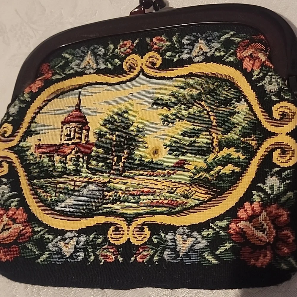 N/A elegant clutch