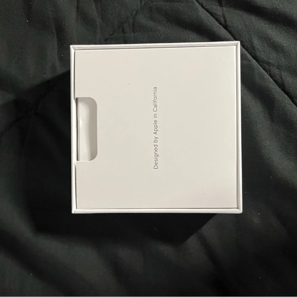 Apple White AirPods Wireless Headset