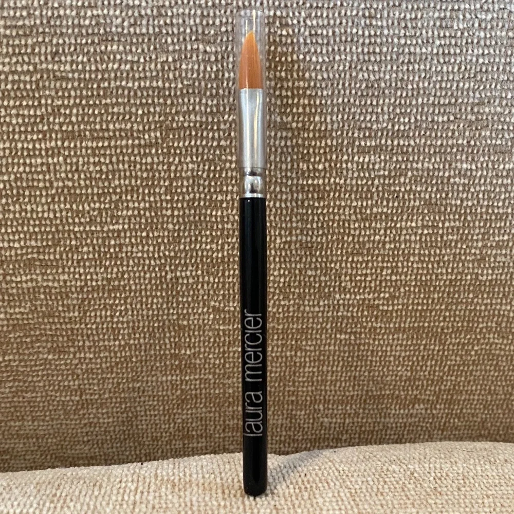 laura mercier laura mercier