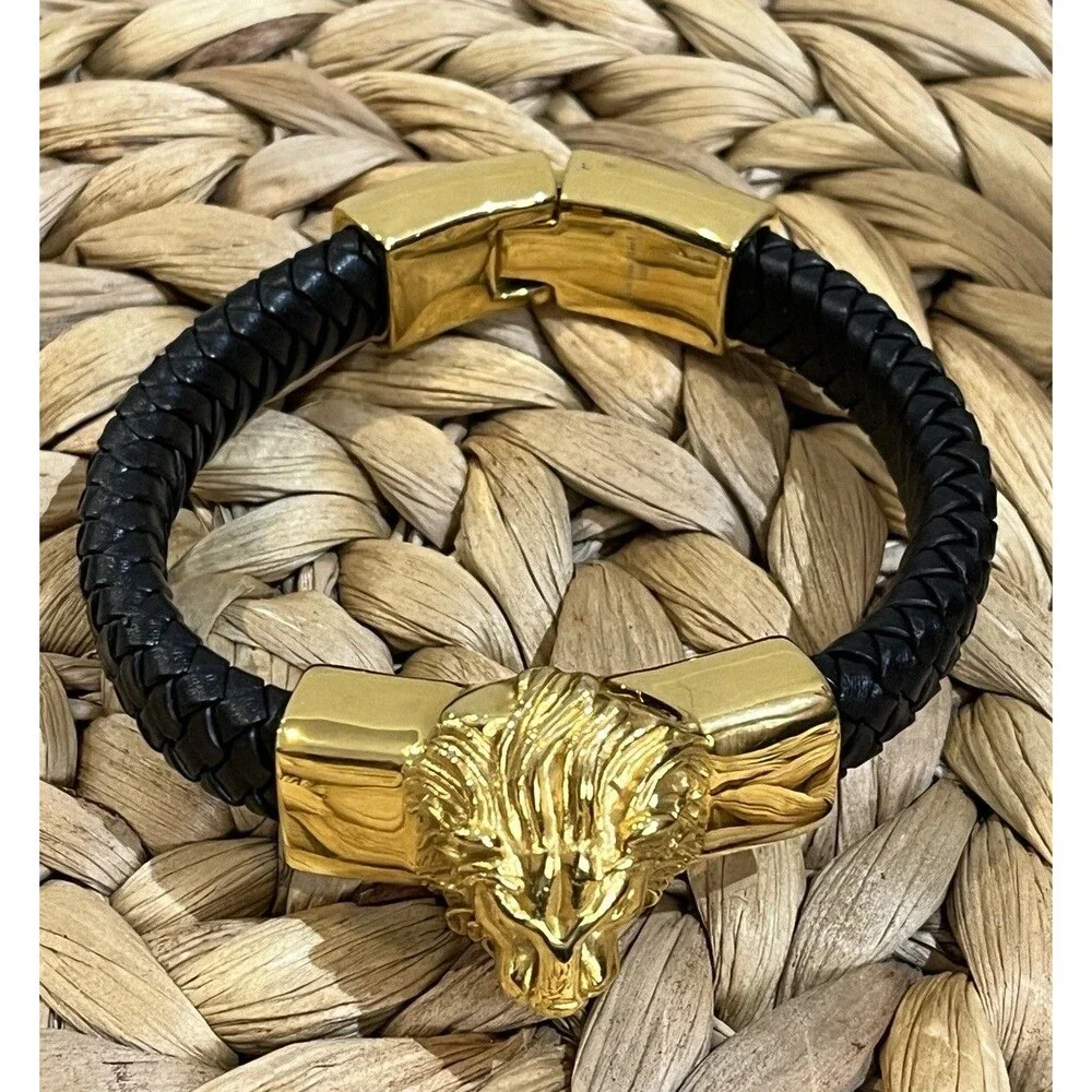 Nichol Christian Boutique this stainless