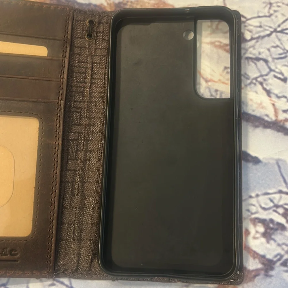Davis Case elegant brown
