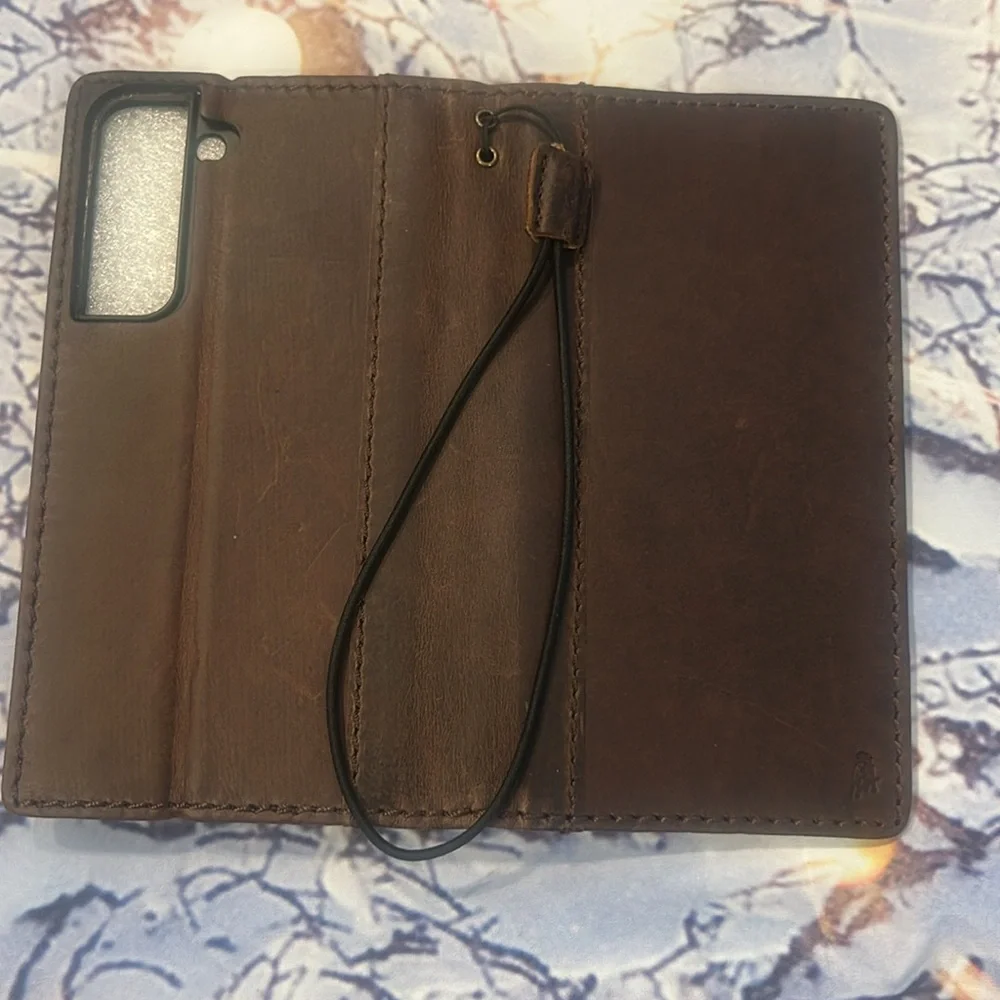 Davis Case elegant brown