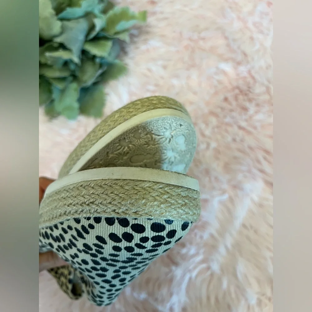 Espirit Nadine Cheetah Leopard Print Espadrille Flat Shoes Sz 7.5