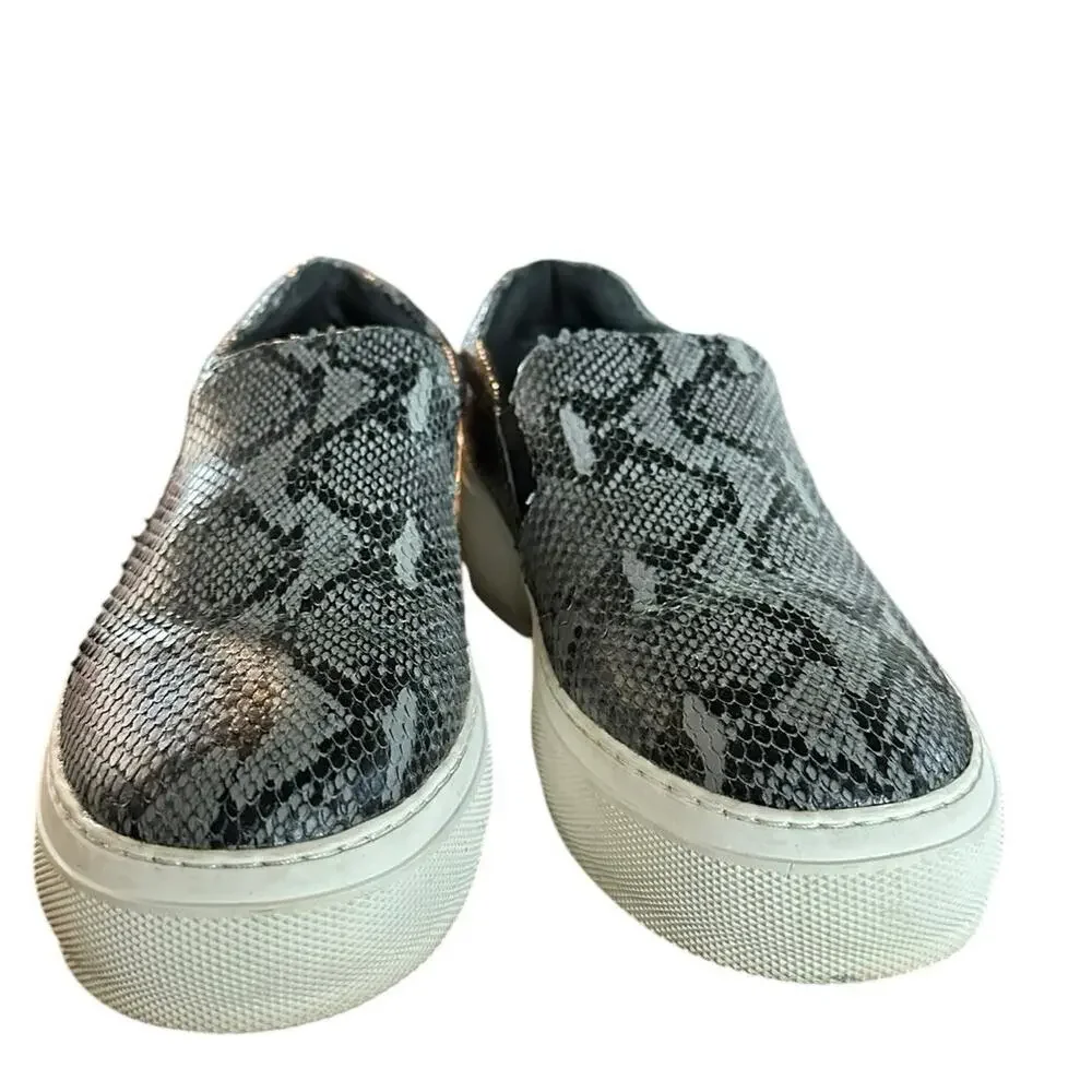 J/Slides slides slipon