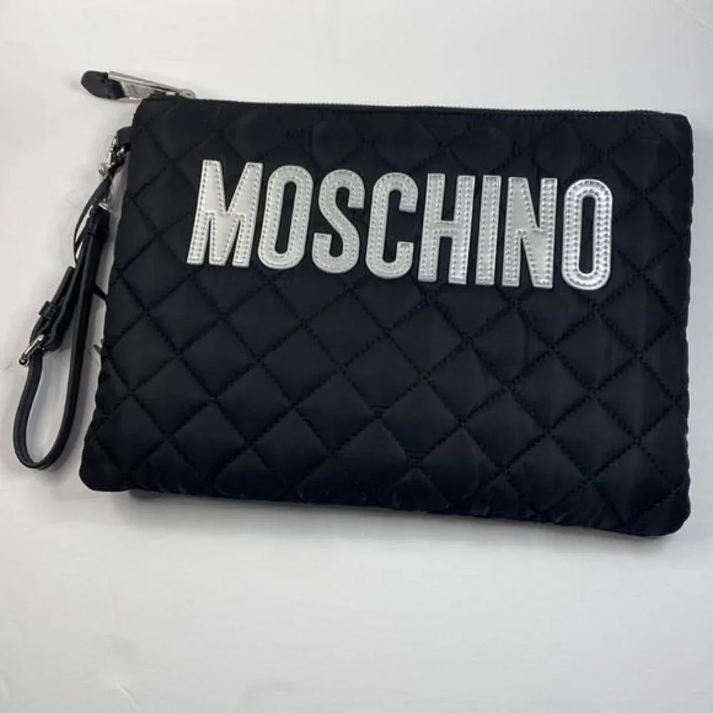 Moschino new 💯