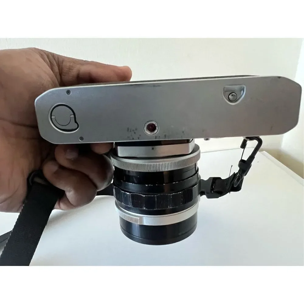 Canon slr camera