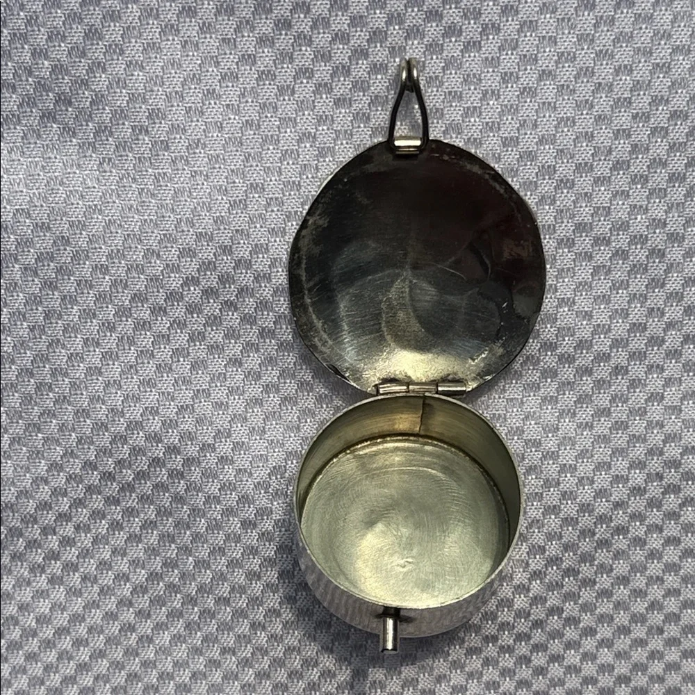 Vintage Alpaca Mexican Silver & Abalone Shell Pill Box