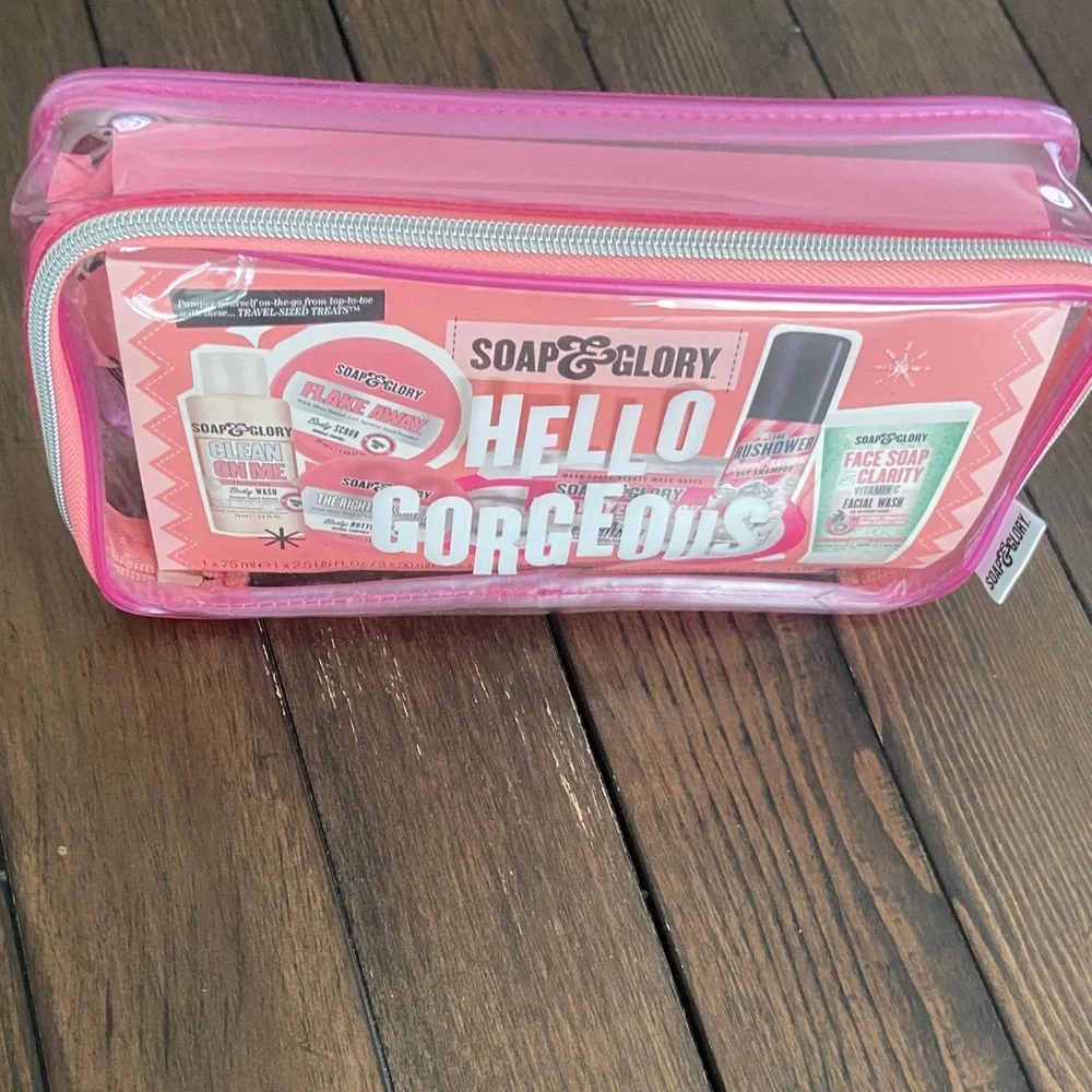 Soap & Glory vibrant pink
