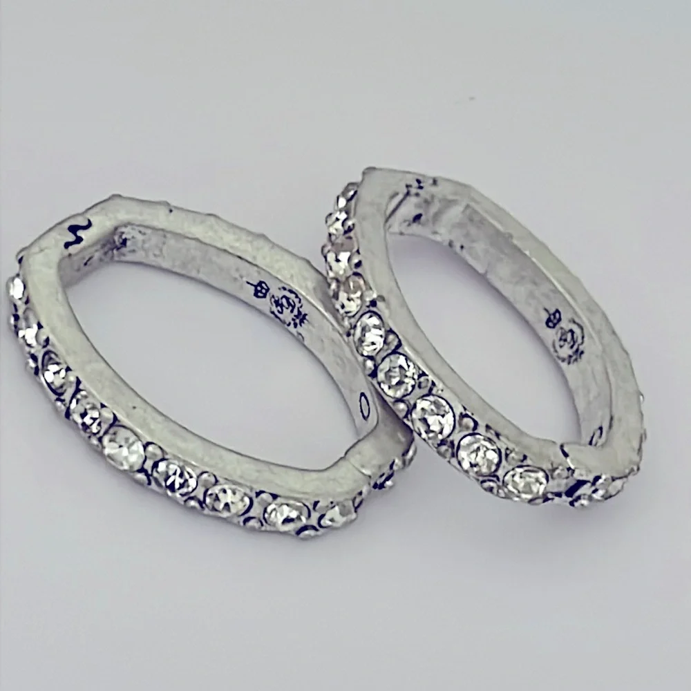 Premier Designs Scarf clips