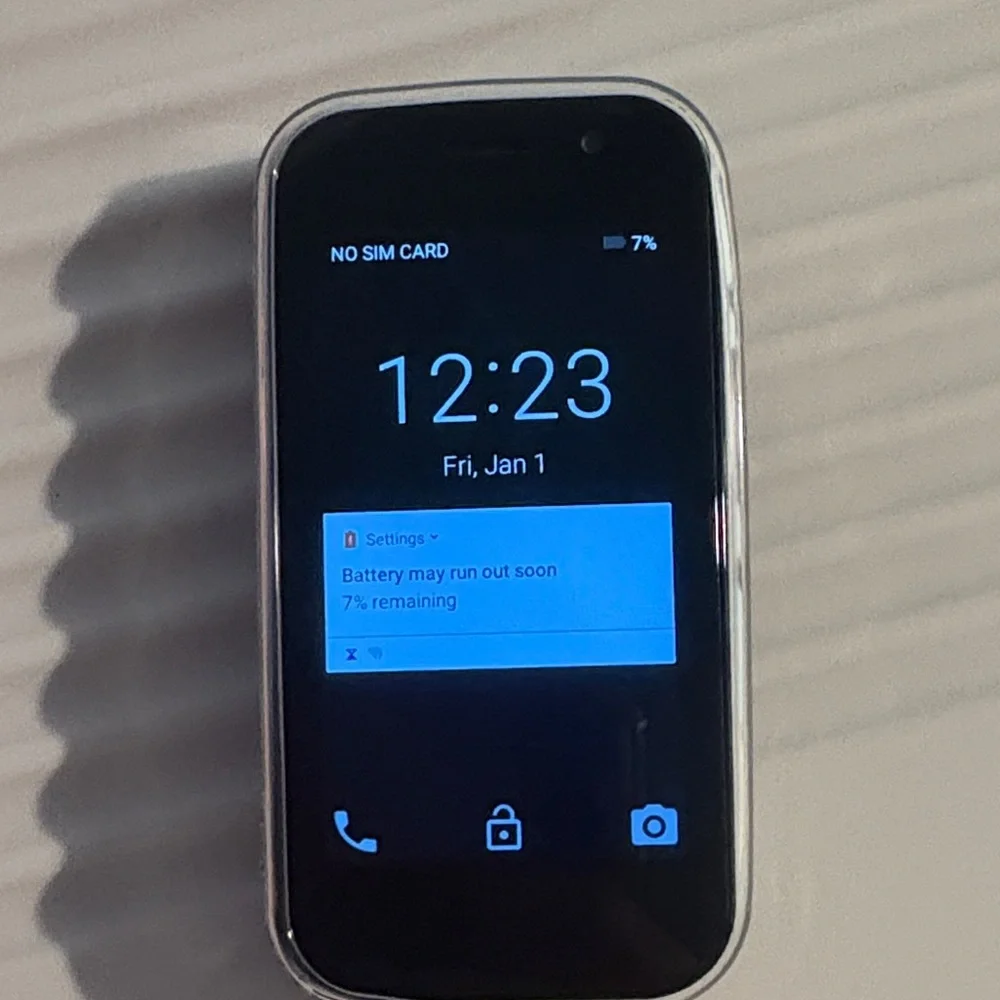 N/A smartphone bezel compact
