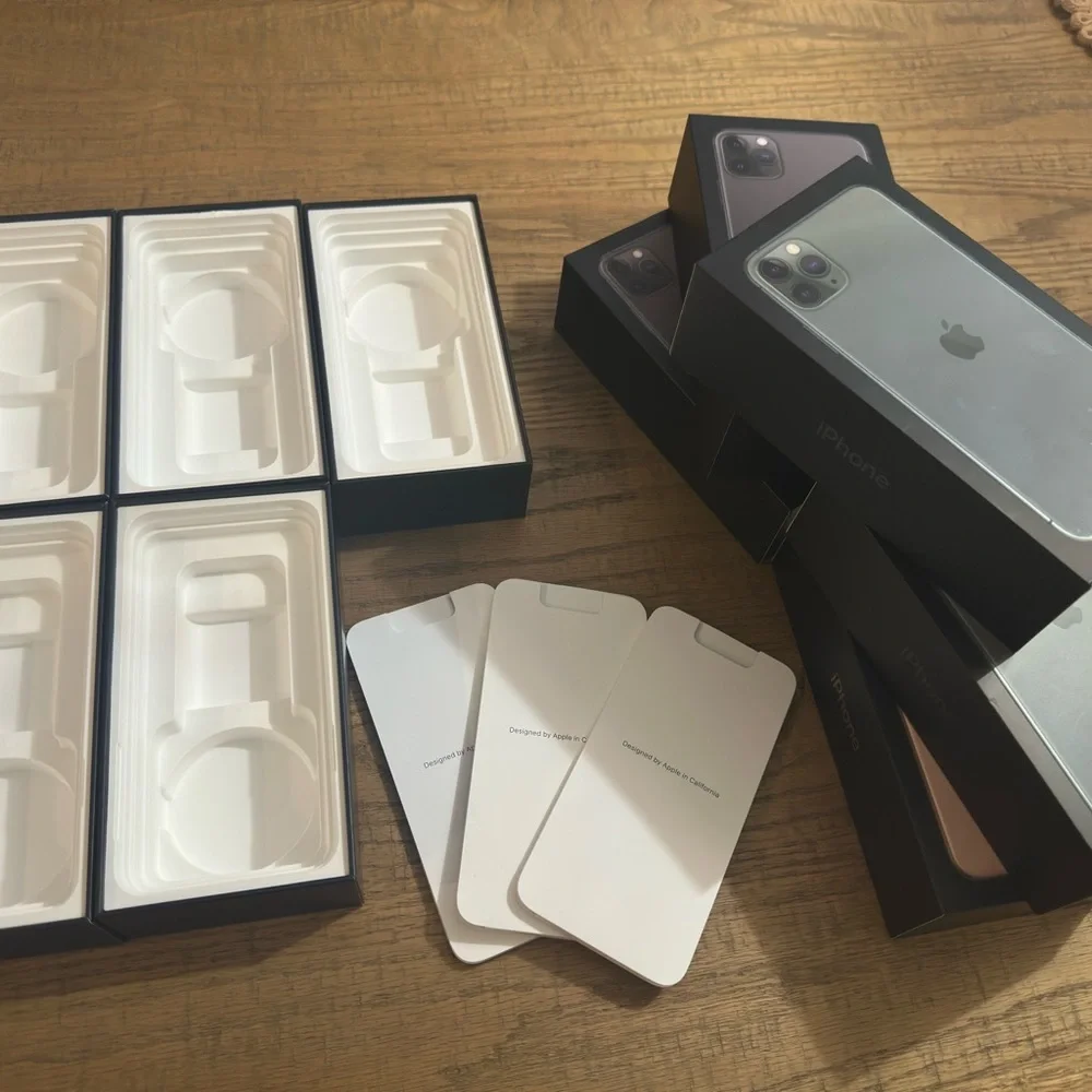 Apple iPhone 11 Pro & Pro Max Original Empty Box (64GB / 256GB)