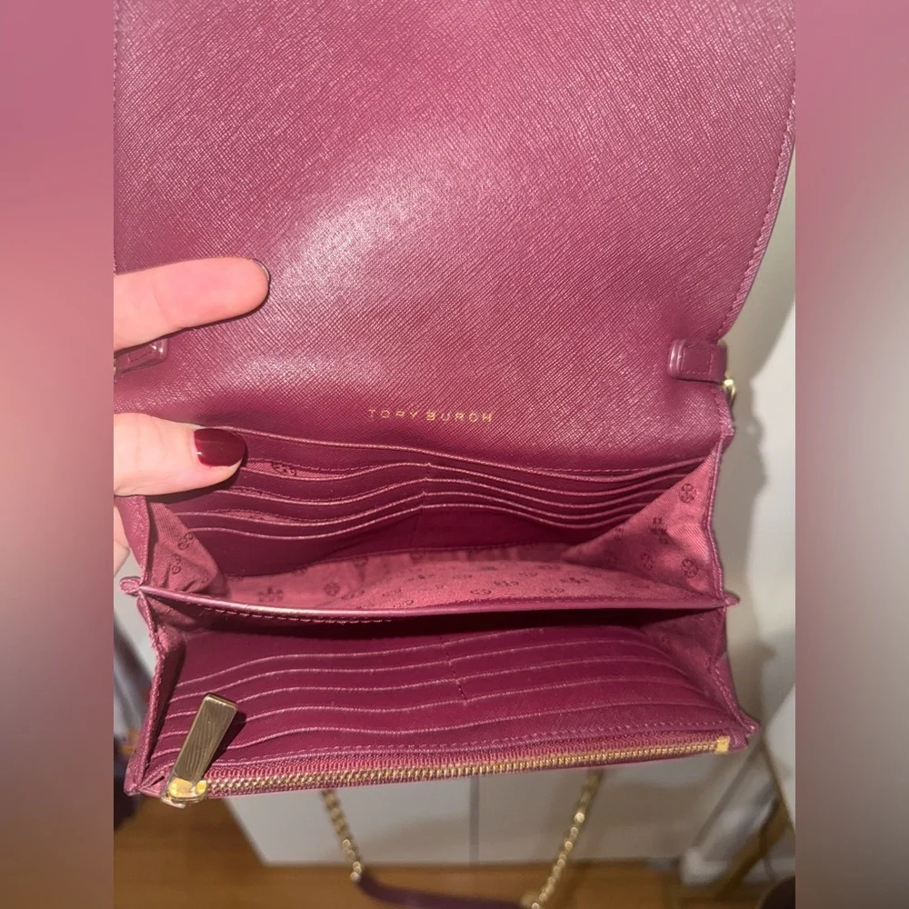 Tory Burch Robinson wallet Crossbody