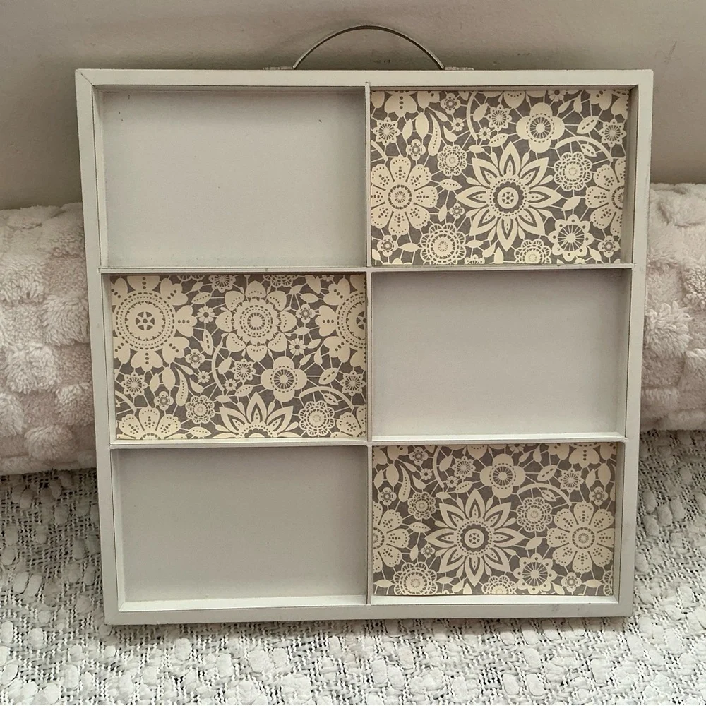 🌸 Elegant White and Gray Photo Wall Decor Set