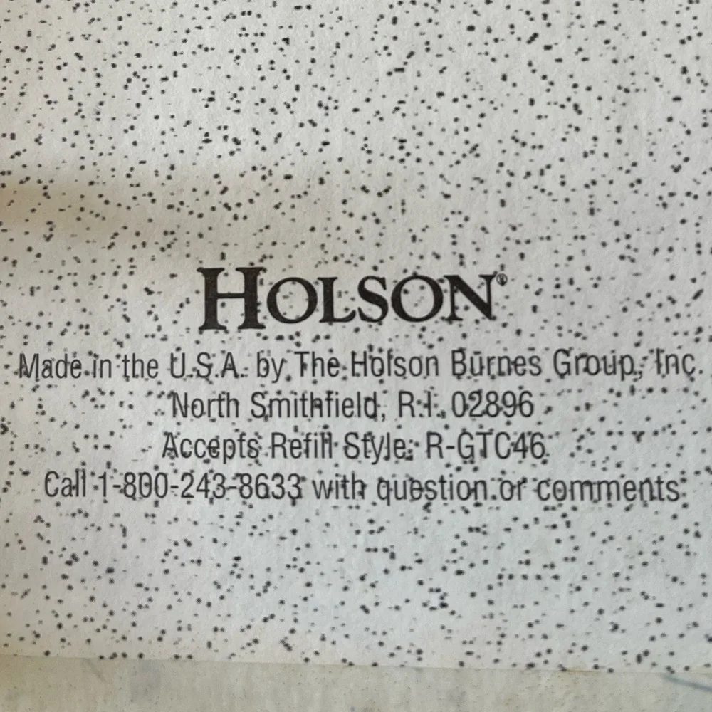 Holson elegant photo