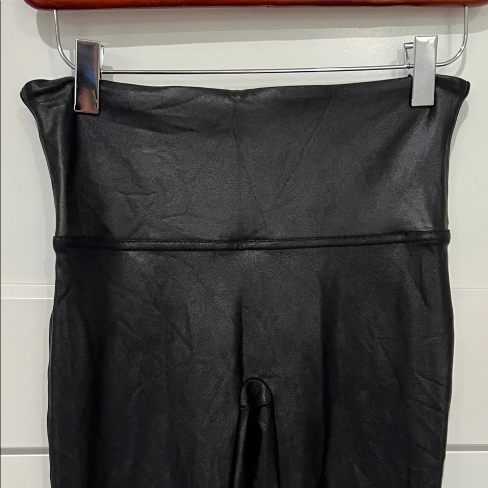 SPANX sleek black