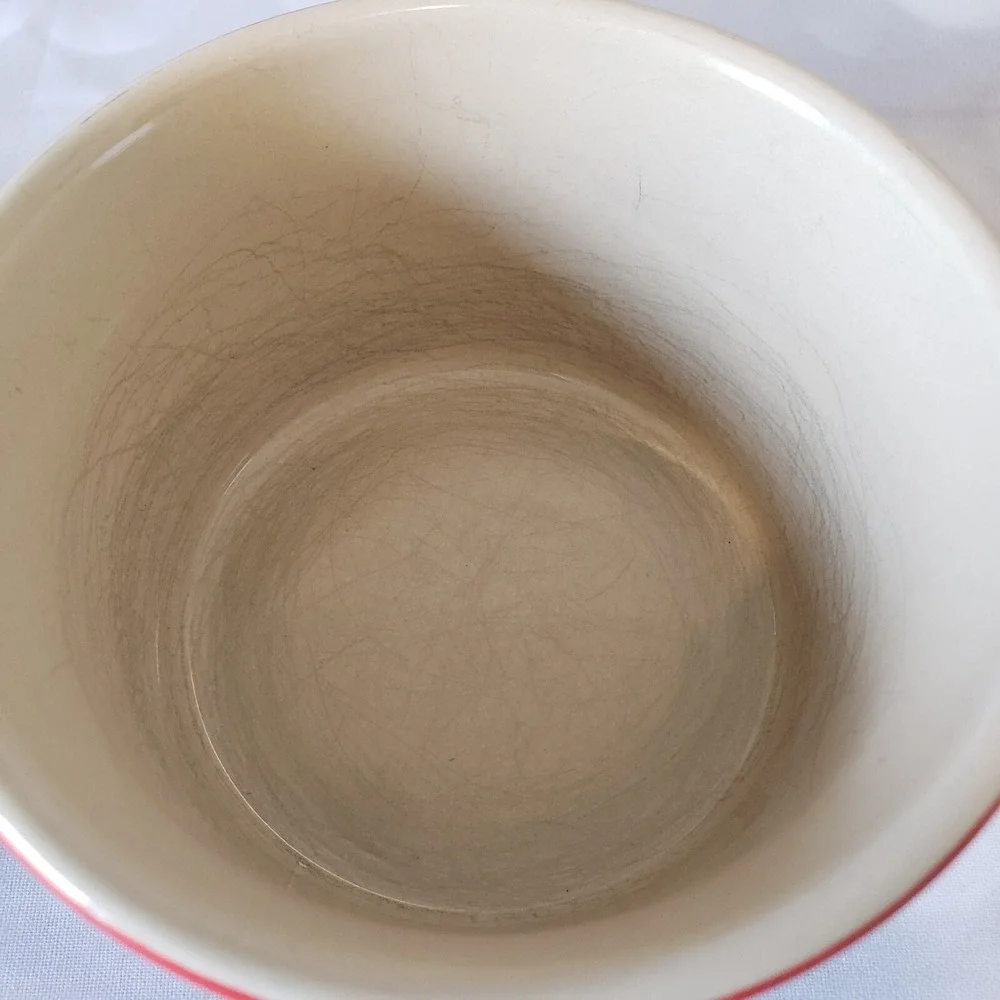 Le Creuset ombre red
