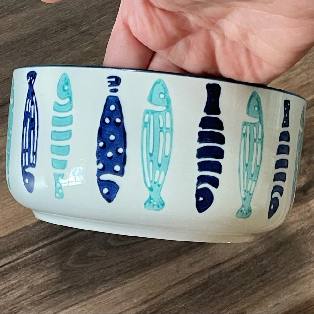 Signature Collection stylish ceramic