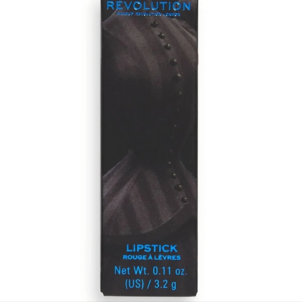 Makeup Revolution new color burgundy