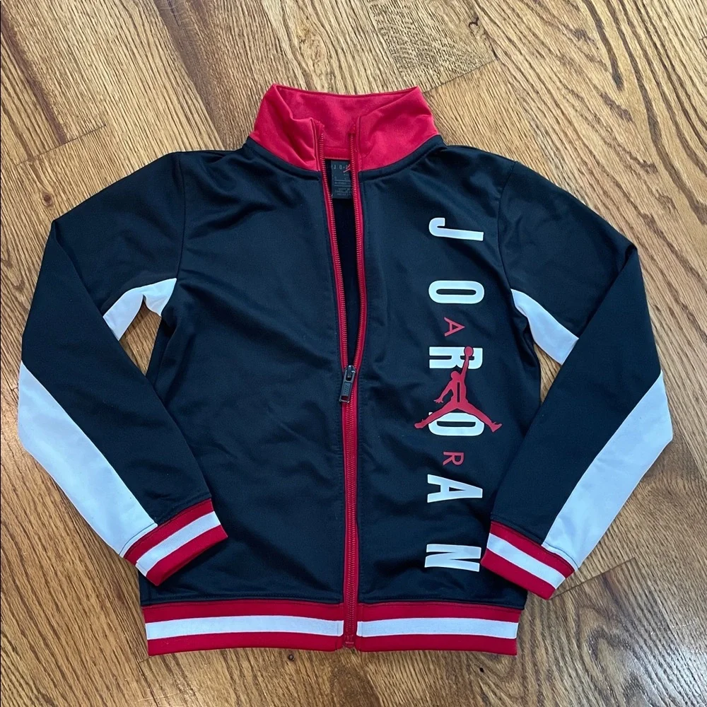 Jordan zip up