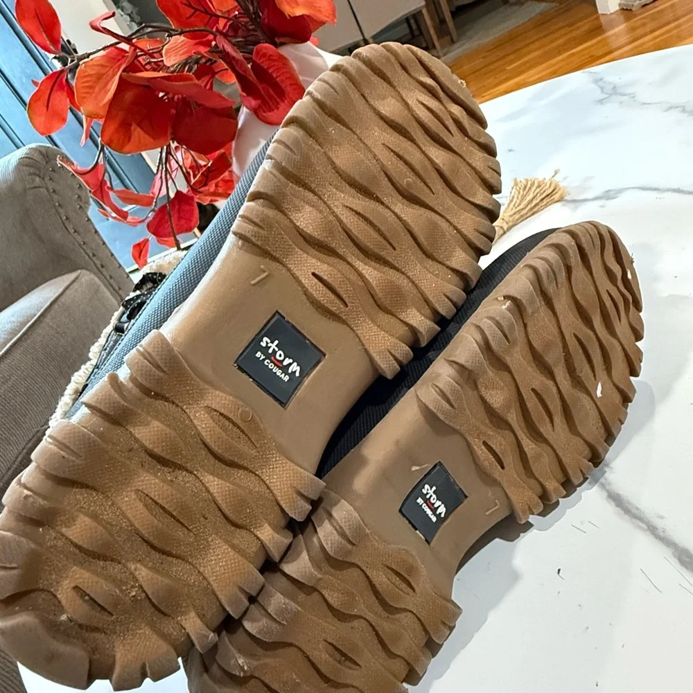 sporto suede