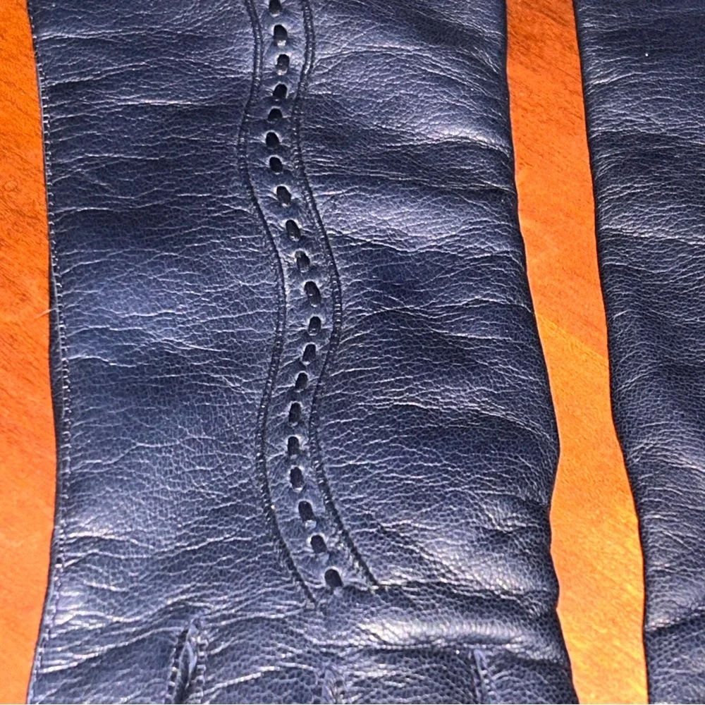 Madova glove size precisely