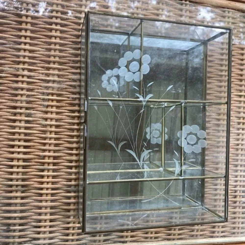 N/A elegant glass