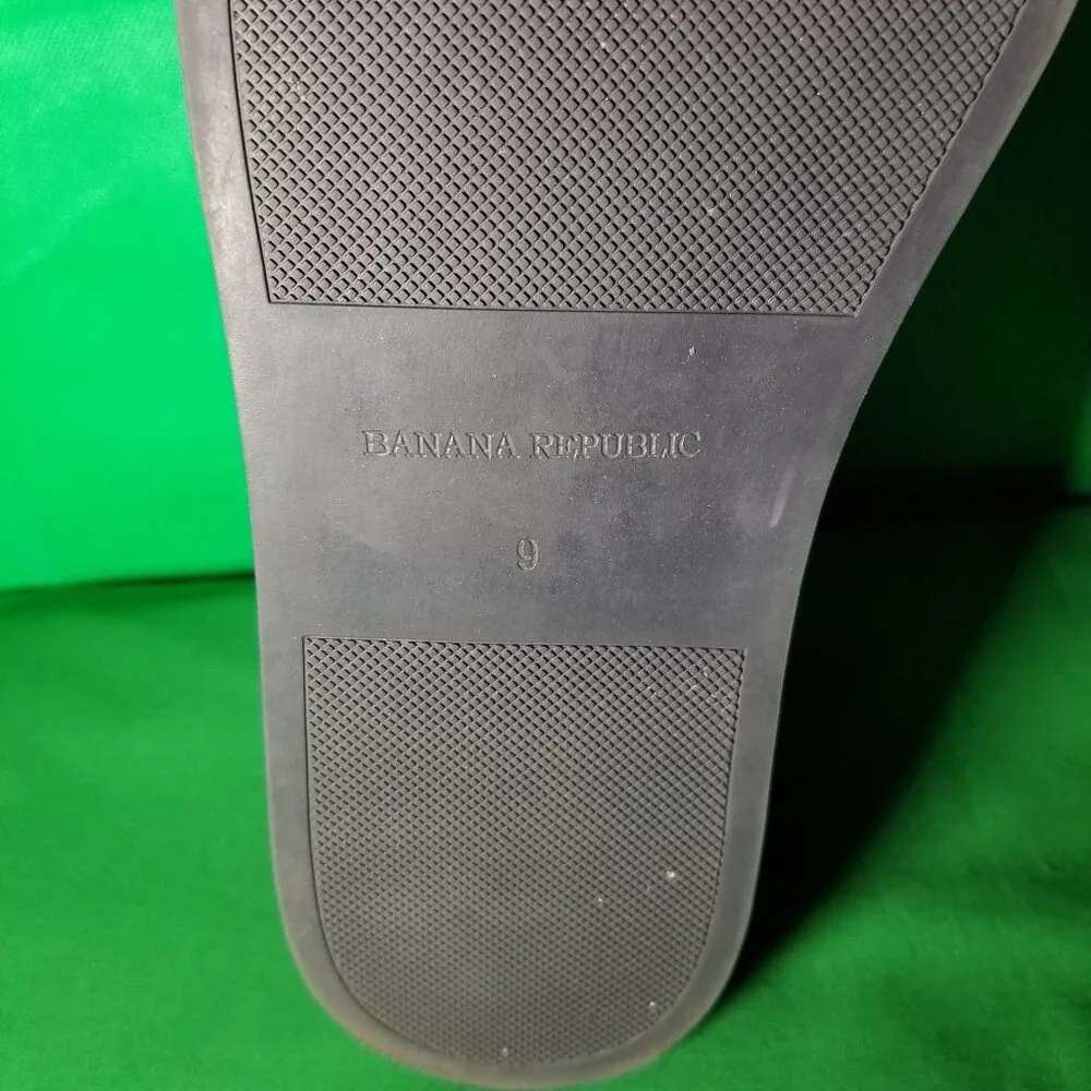 Banana Republic up sale