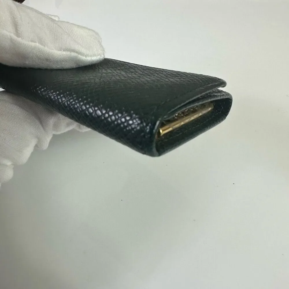 Louis Vuitton Green Taiga‎ Leather 4 Key Case Holder