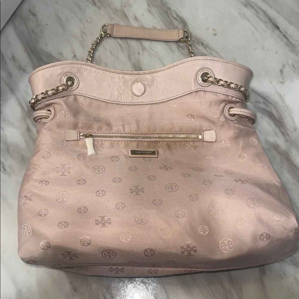 Tory Burch tory burch