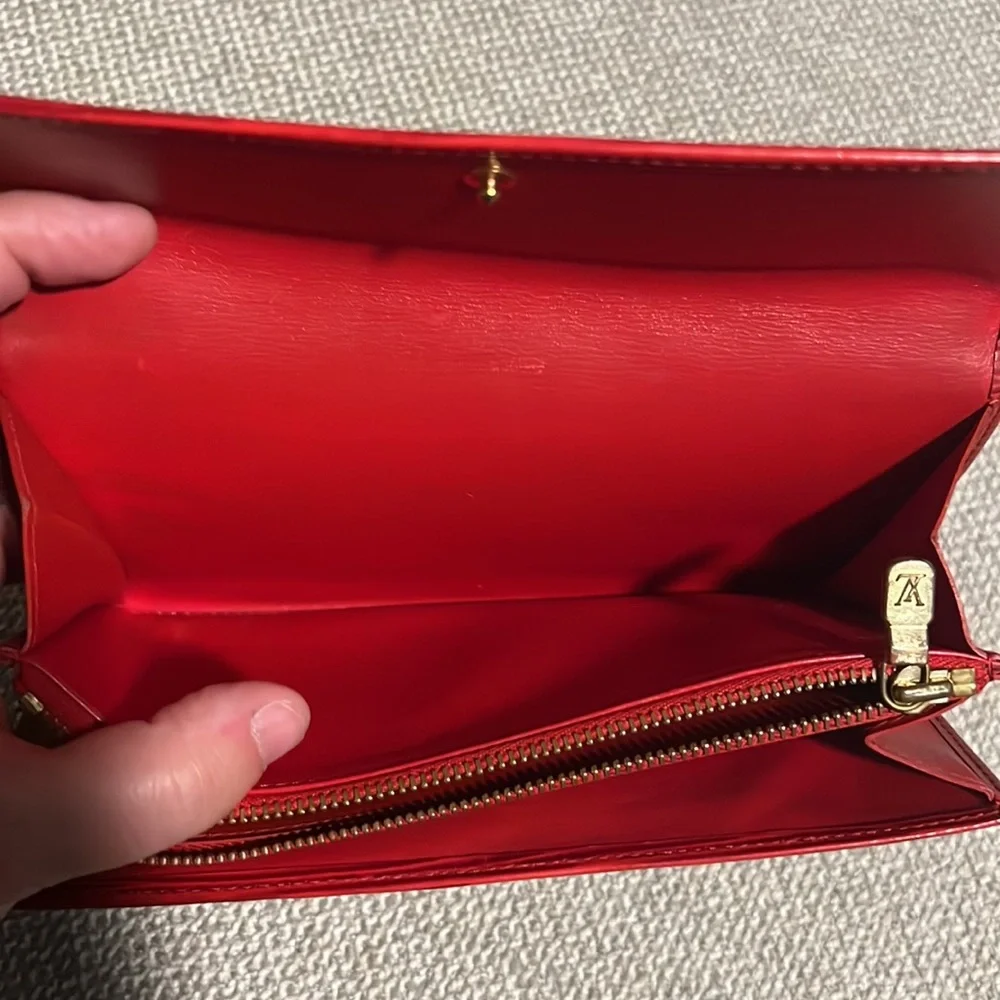 Authentic Vintage Louis Vuitton Red Epi Sarah Wallet