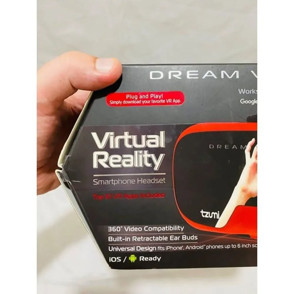 Tzumi Dream Vision Virtual Reality Smartphone Headset for IOS and Android