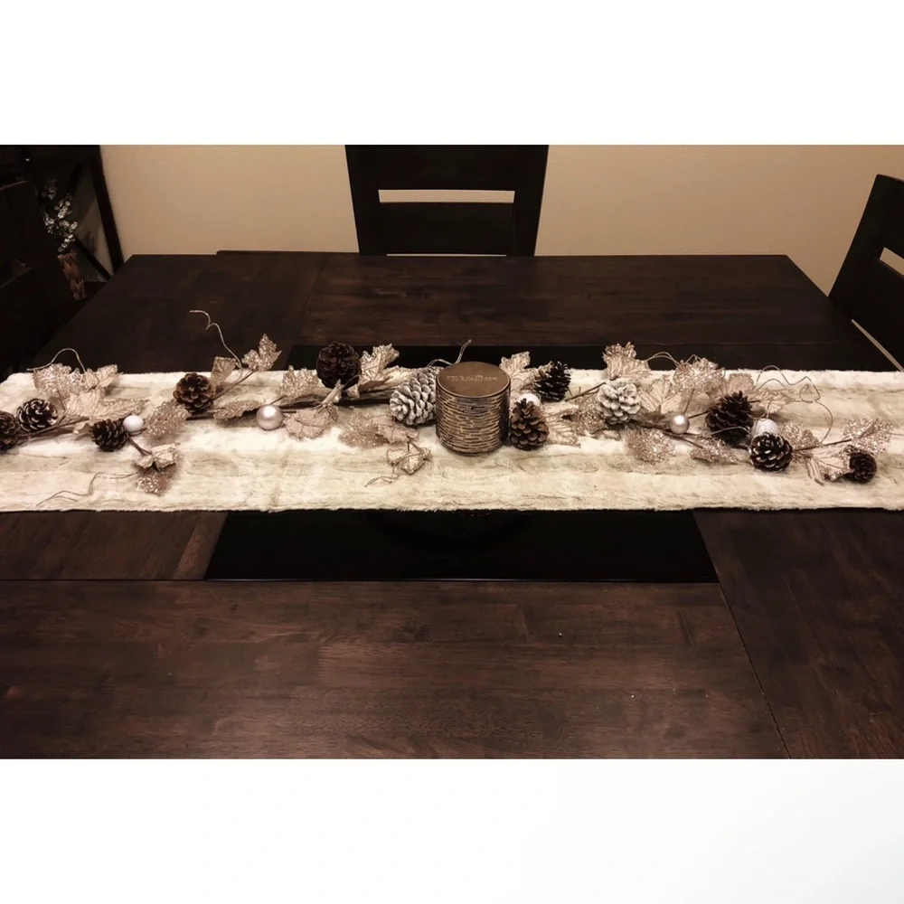 Metallic Glitter Champagne and Taupe Fig Leaf Holiday Garland
