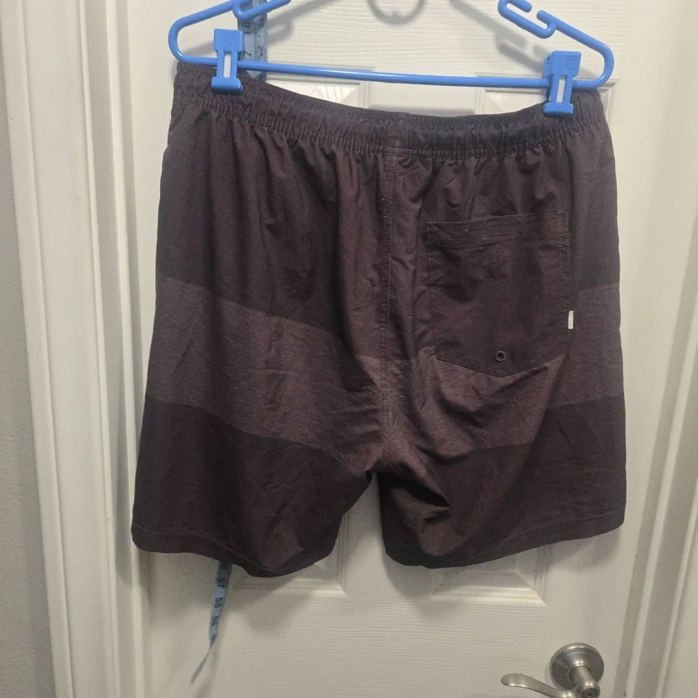 Vuori stylish shorts