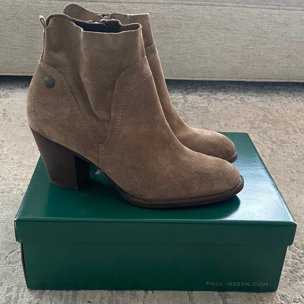 Paul Green Brown Suede Ankle Booties