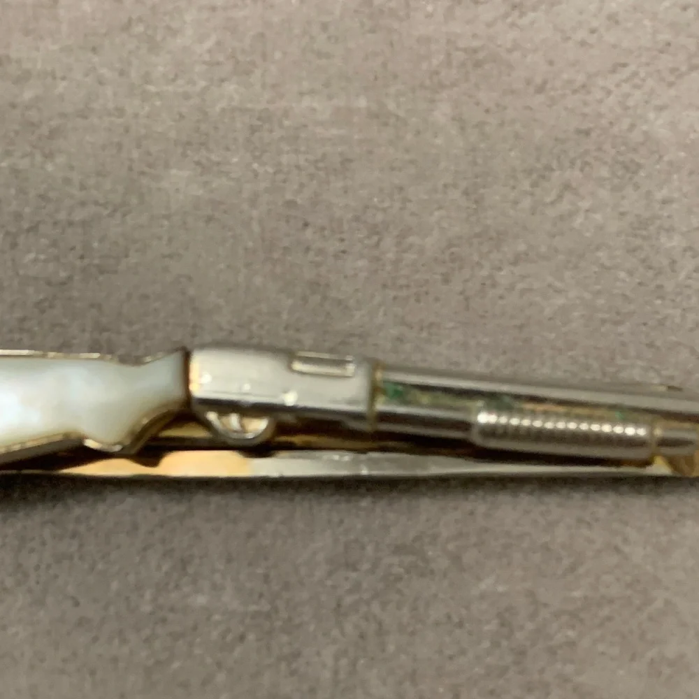 SWANK distinctive shotgun