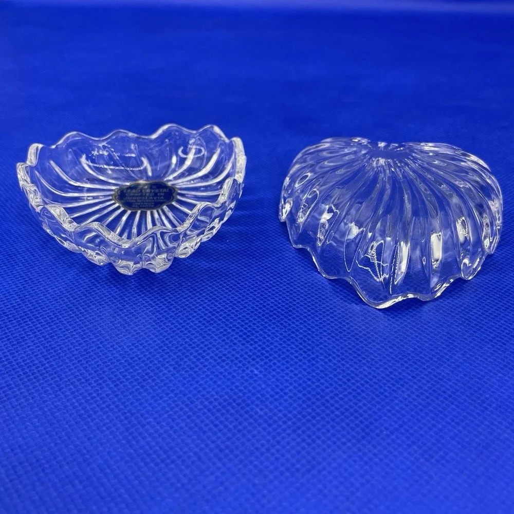 Vtg Heart Shaped Clear 24% Lead Crystal Dish Ring Jewelry Trinket Box Scalloped