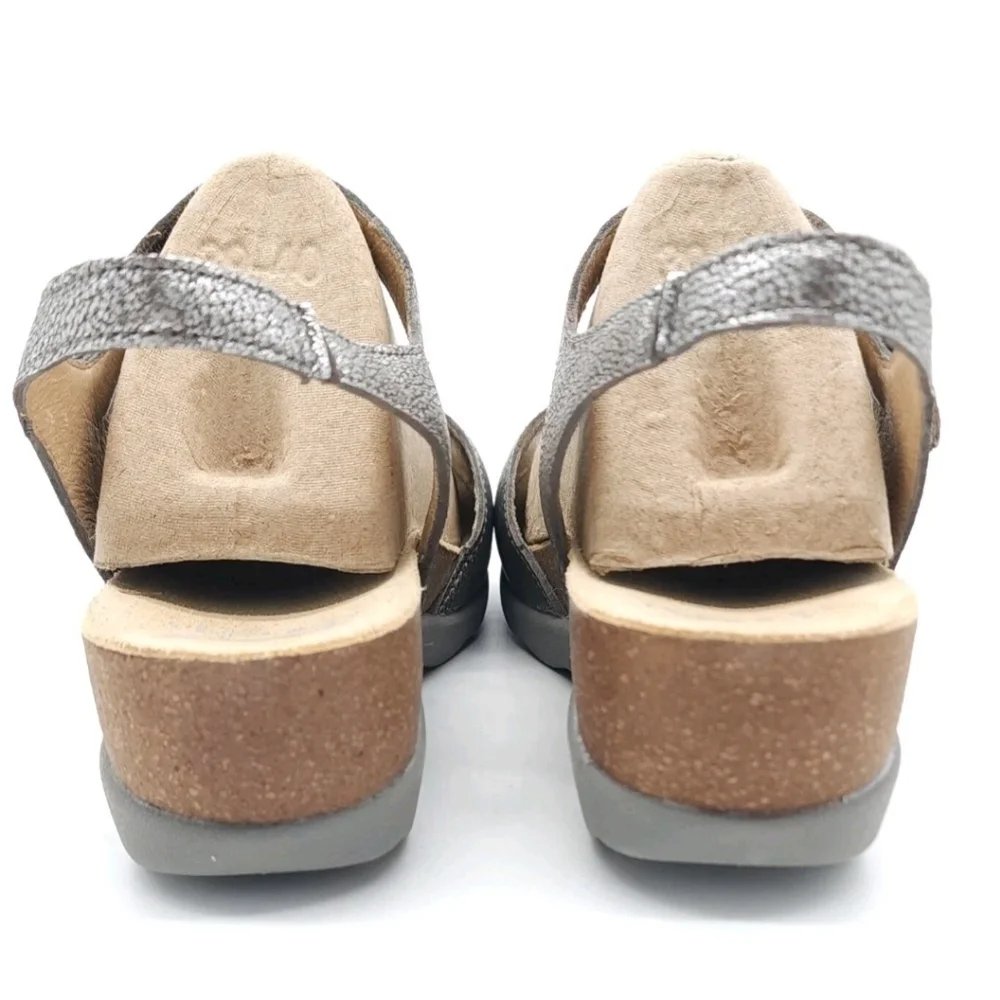 Dansko brand new