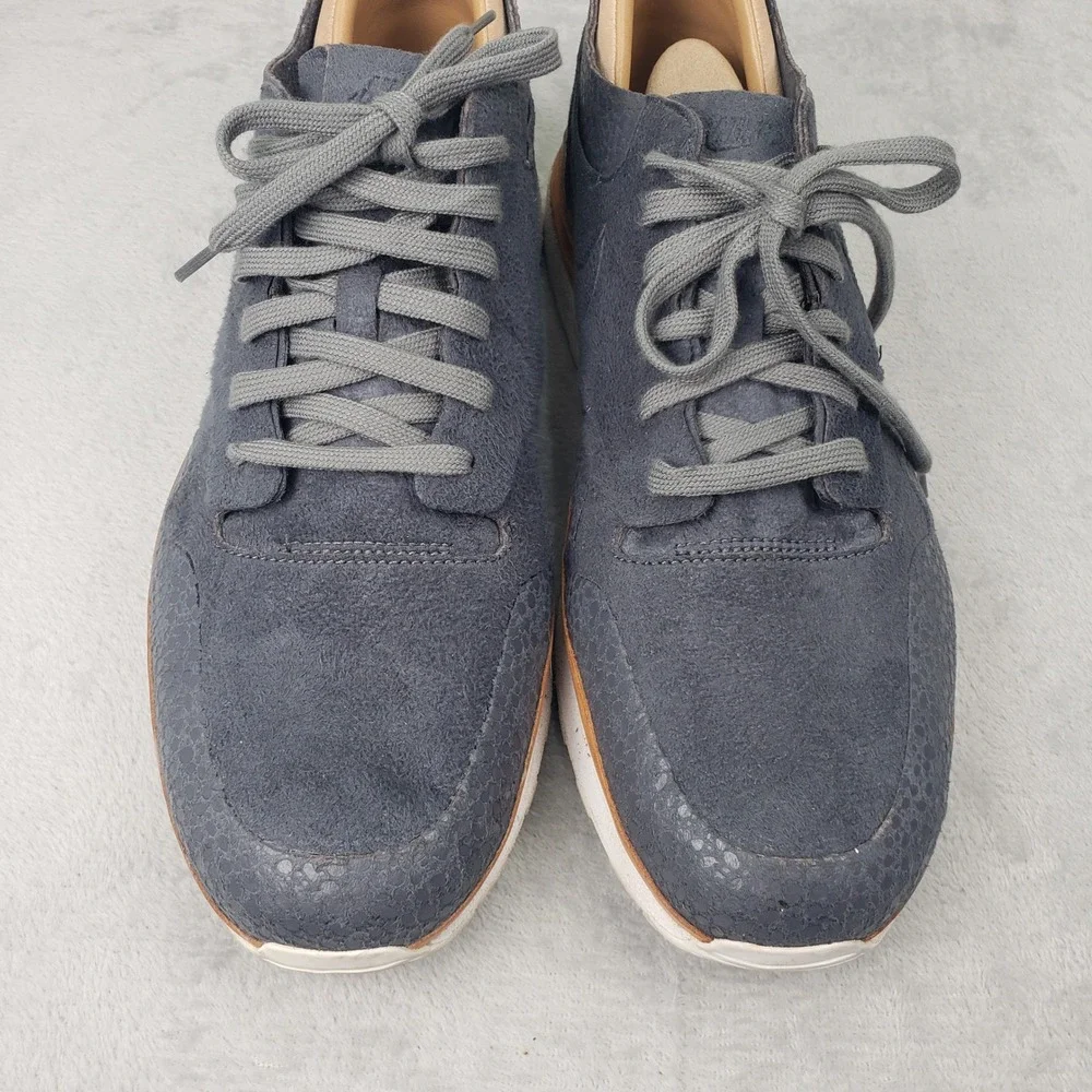 Nike blue gray
