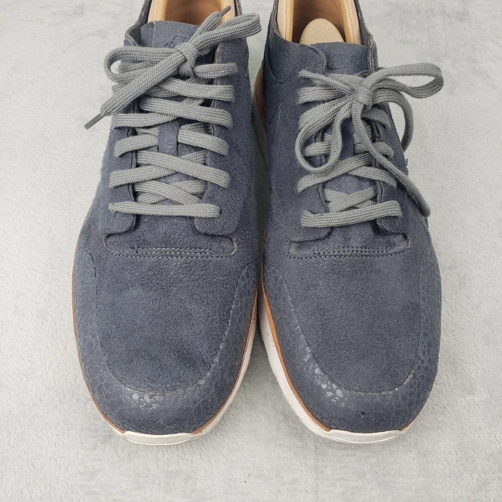 Nike blue gray