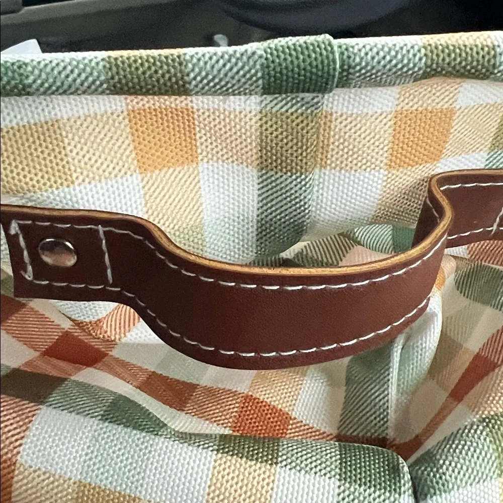 N/A stylish plaid