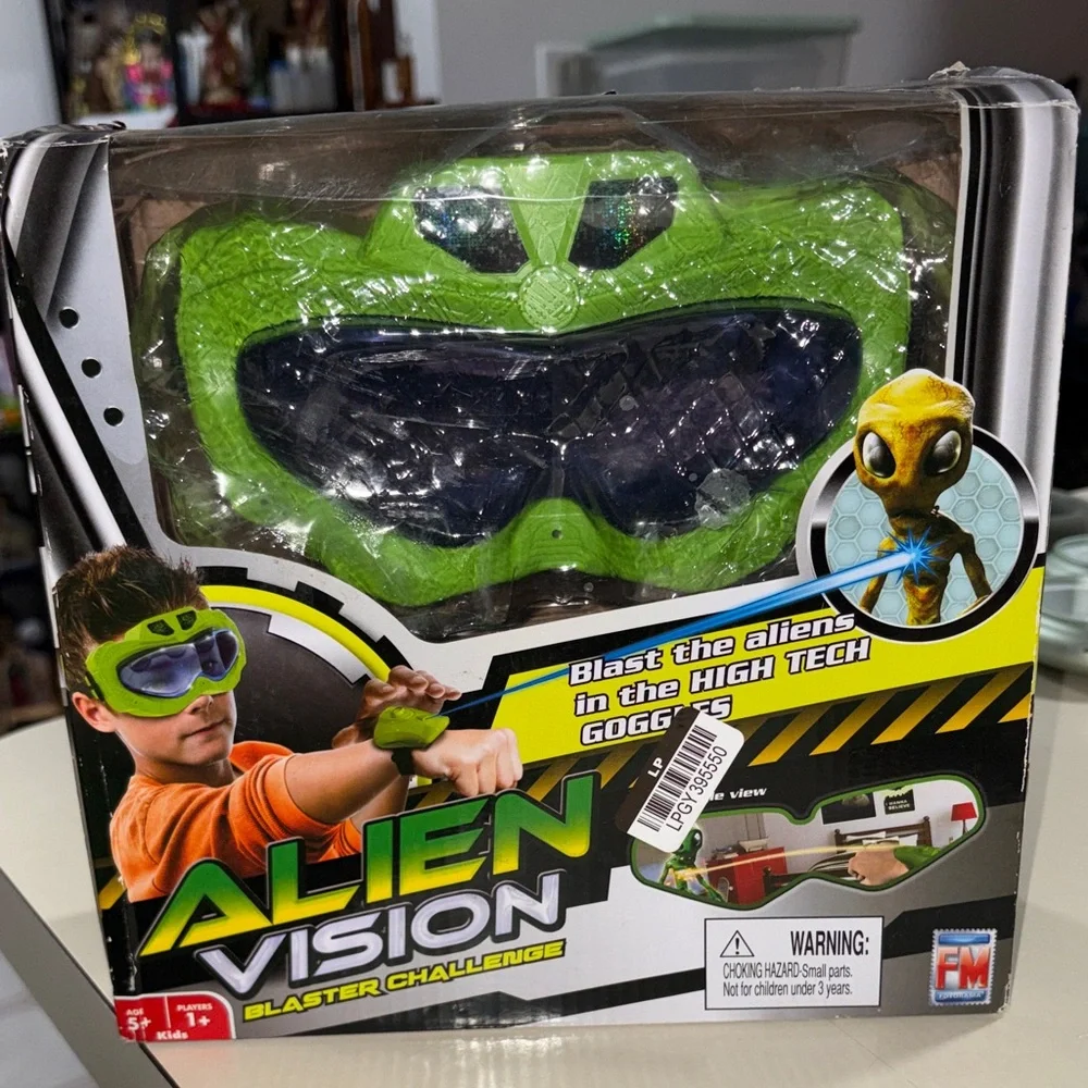 Alien Vision Blaster Challenge - Green