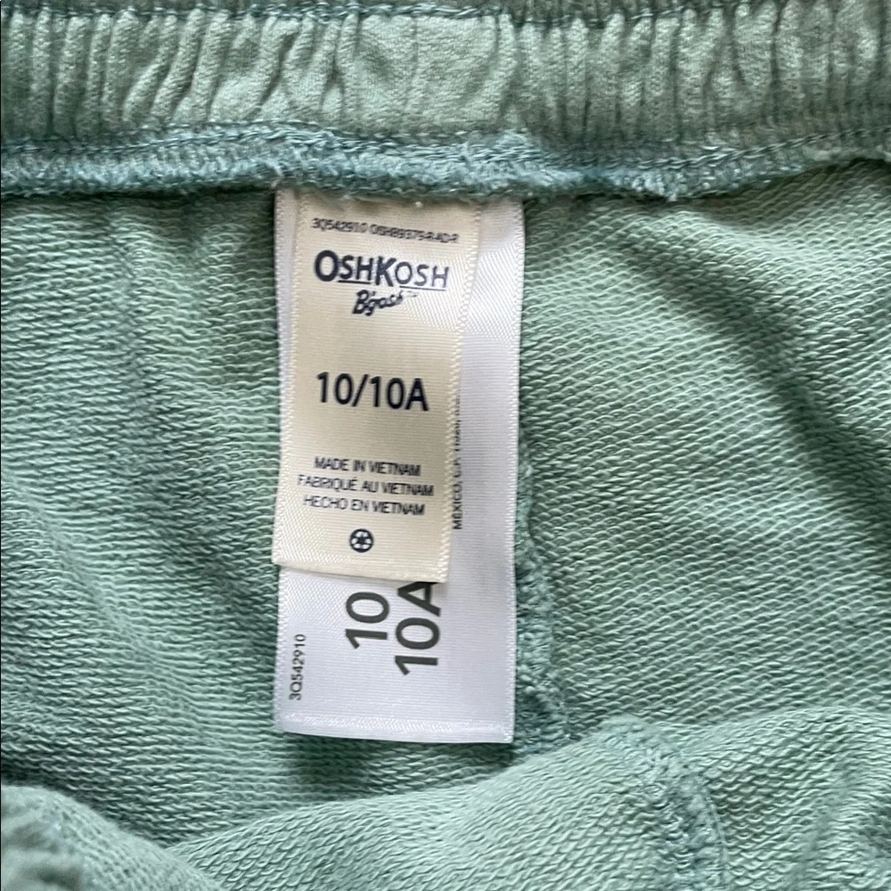 OshKosh B'gosh UEC Girls Sz 10 Green Shorts Cotton elastic waist 2’ inseam